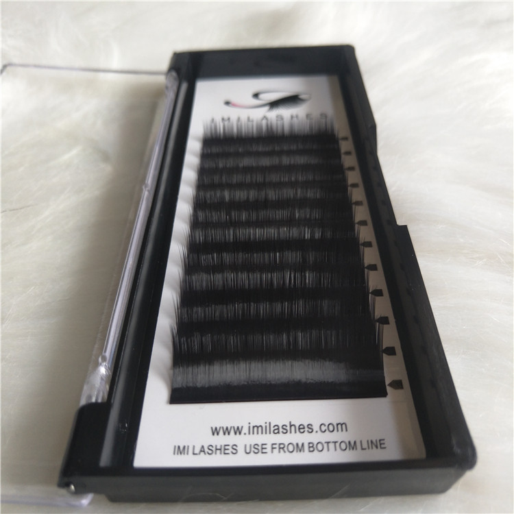  Chinese wholesale individual eyelashes in vogue with 2019 new style 